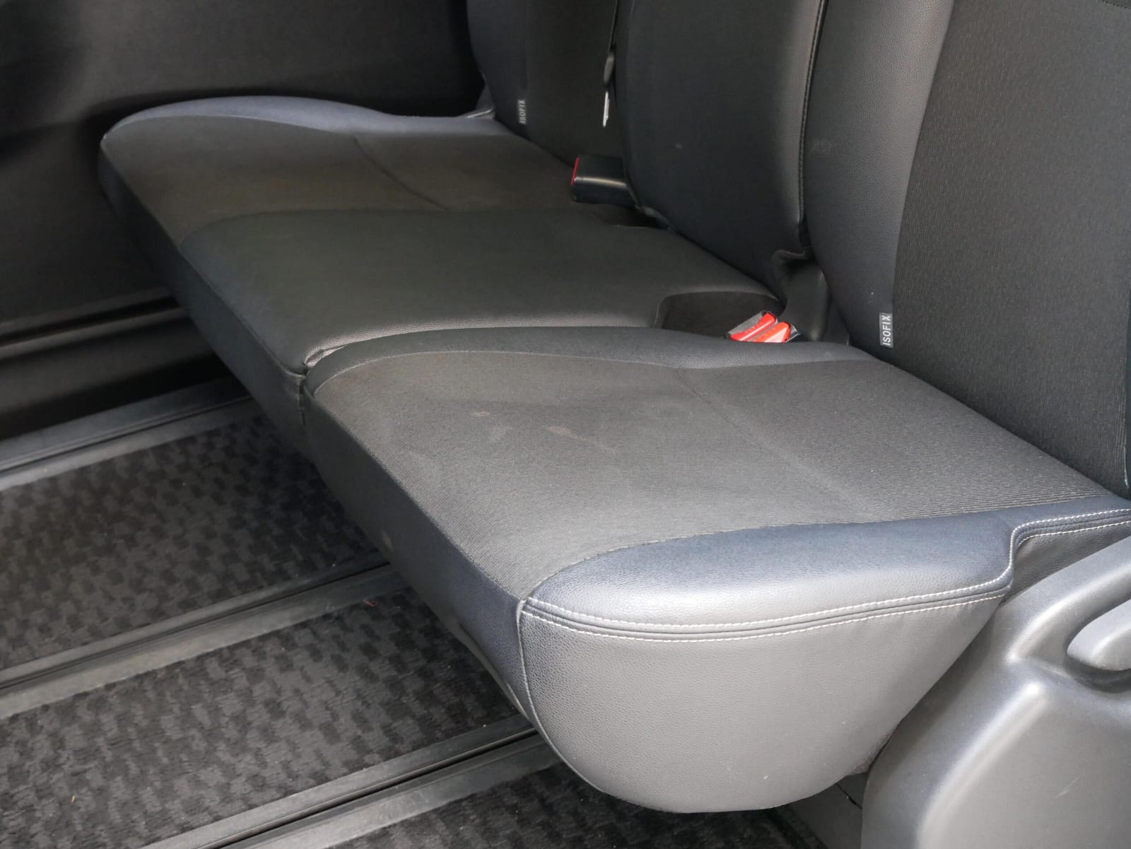 2013 Toyota Voxy ZS Kirameki II